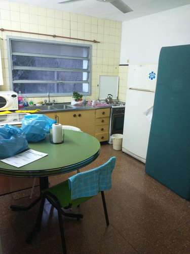 Imagen 11 de 14 de Oficina/departamento En Planta Alta Uso Comercial. Inmejorable Ubicación