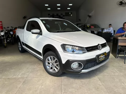 Comprar Picape Volkswagen Saveiro 1.6 Cabine Estendida Flex Branco 2010 em  Leme-SP