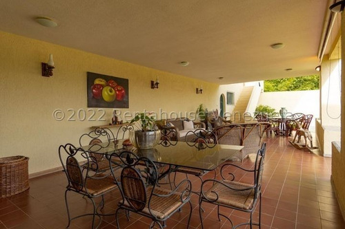 Imagen 27 de 30 de Casa Duplex Venta Alto Hatillo 21-6717 Eva Castillo 0414.306.72.20