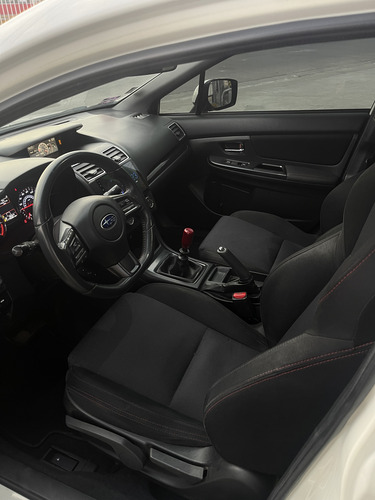 Subaru WRX 2.0 L Mt