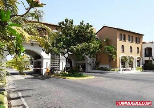 Imagen 1 de 12 de Townhouses En Venta