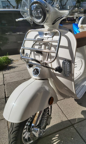 Imagen 25 de 25 de New Vespa Sunra Moto Okm Batería De Litio V