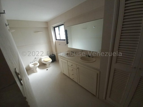 Se Vende Apartamento En San Roman Mls #23-13952