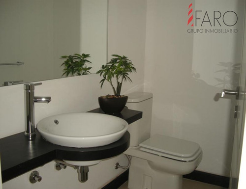 Imagen 18 de 30 de Apartamento En Brava 3 Dormitorios Y Dependencia Con Terraza Y Cochera Doble - Punta Del Este Brava