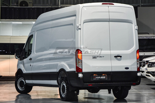 Ford Transit 2.2 Furgon Largo 350l