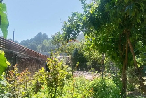 Inversión; Amplio Terreno Con Construcción