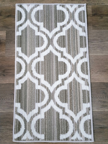 Alfombra Costado Cama Moderna 0,5x0,9 Vs. Modelos Pelo Corto Ancho 0.5 Cm Color Gris Claro Diseño De La Tela Hindu Largo 0.9 Cm