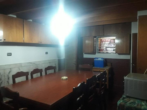 Imagen 5 de 30 de Casa. 7 Amb. Congreso, Mexico 2500, Lote Propio, Buen Estado