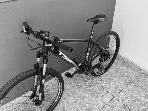 Imagem 2 de 6 de Bike