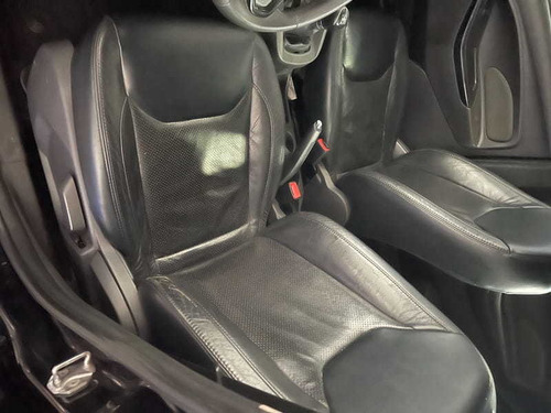 Imagem 8 de 15 de Ford Ka+ Sedan 1.5 Sel Plus 16v Flex 4p 2017