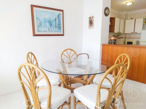 Imagen 8 de 17 de Apartamento De 2 Dormitorios En Puna Del Este Playa Brava