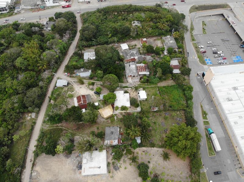 Vendo Terreno De 2346.42 M² En Tuxpan Ver. A Un Costado De Walmart