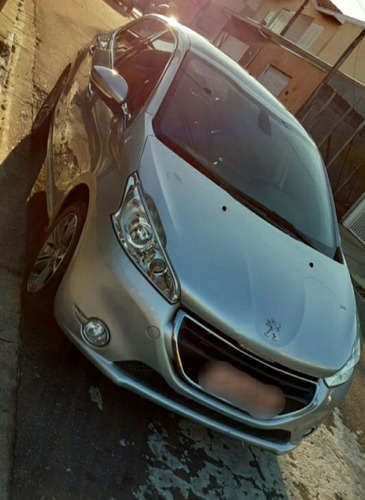 Peugeot 208 2014 1.6 16v Griffe Flex Aut. 5p