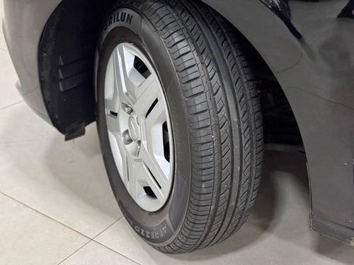Chevrolet Onix HATCH Joy 1.0 8V Flex 5p Mec.