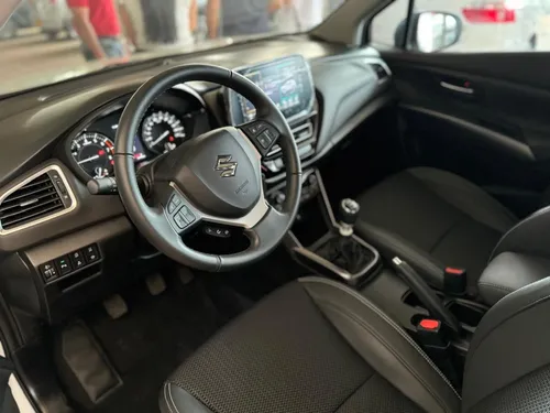 New S-cross Glx Hb 4x2 Mt