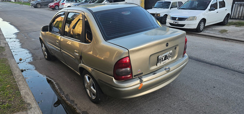 Chevrolet Corsa 1.6 Classic Gls