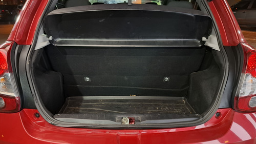 Toyota Etios 1.5 XLS PACK