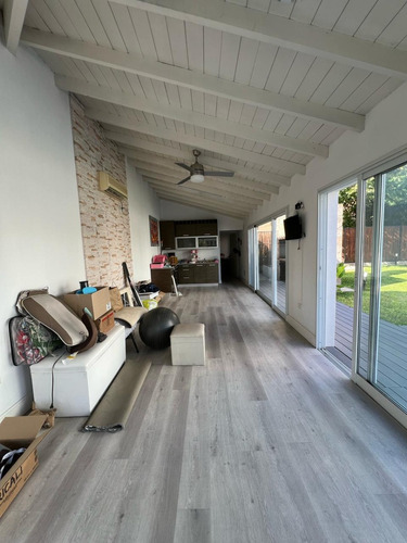 Venta Imponente Casa En Barrio Cerrado