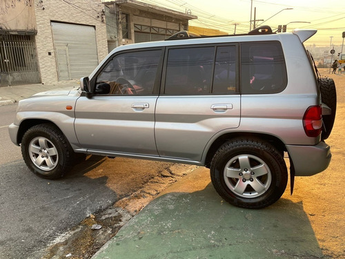 Imagem 3 de 8 de Mitsubishi Pajero Tr4 2.0 4x4 16v 131cv 2006