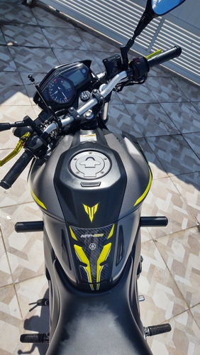 Imagem 8 de 12 de Yamaha Mt 03 Abs