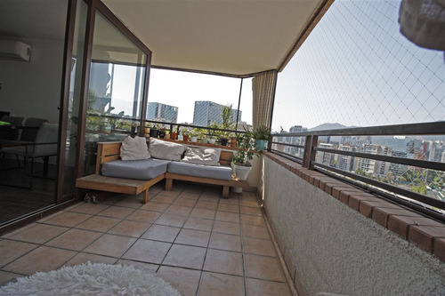 Amplio Depto Remodelado En Venta 4d Y 4b En Metro Manquehue