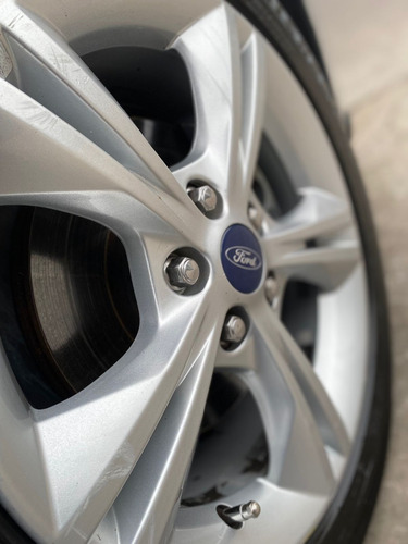 Imagen 7 de 15 de Ford Focus Se Plus 2.0 Se Plus At6