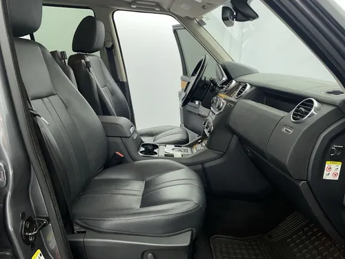 Land Rover Discovery 3.O AT HSE SDV6
