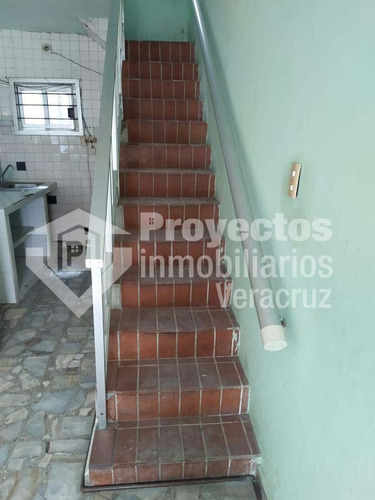 Imagen 9 de 18 de Casa En Venta Colonia Centro Veracruz A 2 Cuadras Del Mercado Hidalgo T Del Parque Zamora