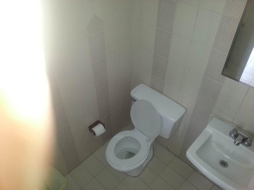 Cómodo Y Bello Apartamento En Venta Ubicado En El Marques 23-24824