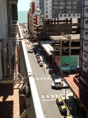 Imagen 4 de 9 de Departamento 2 Ambientes A La Calle Con Balcon En Alquiler Temporada Mar Del Plata