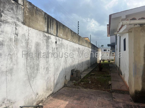 Aslibel Melédez Vende Excelente Casa Al Este De Barquisimeto