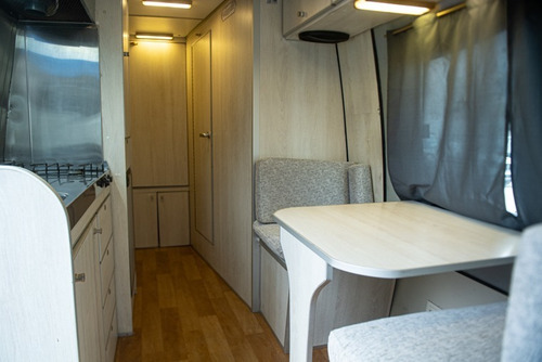 Imagen 12 de 25 de Motorhome Super Equipado - Iveco Daily 50c16 2014