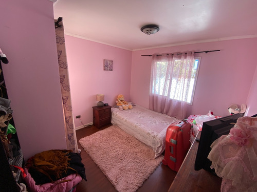 Se Vente Amplia Casa Familiar 7d,4e,3b, Ciudad Del Este