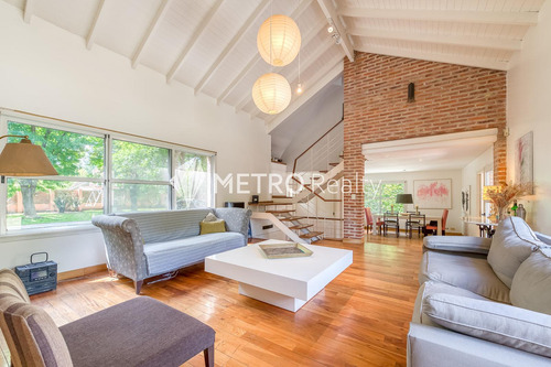 Casa En Venta -4 Ambientes - Mayling Cc-pilar