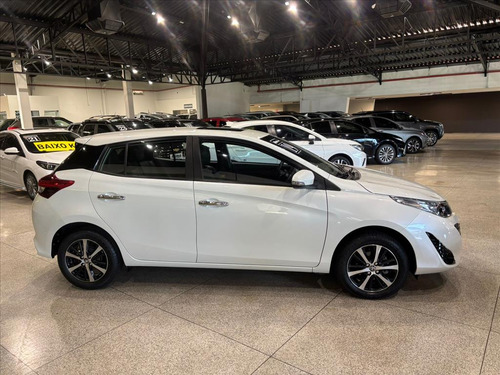 Toyota Yaris 1.5 16V FLEX XLS MULTIDRIVE
