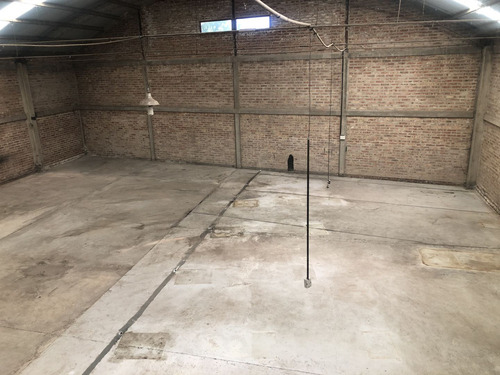 Galpon En Venta En Zona Canal 5 Sobre Calle Tinogasta