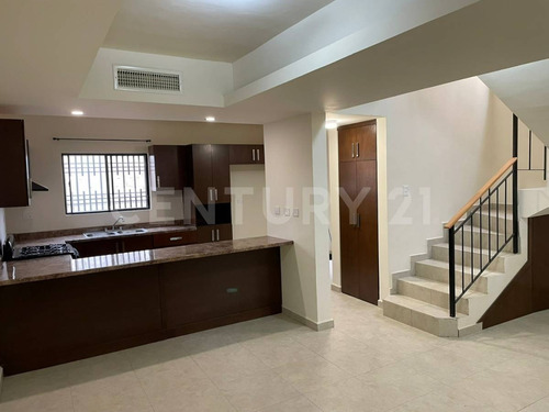Imagen 4 de 30 de Casa Nueva En Renta, Frente A Área Verde, Villas Del Renacimiento.