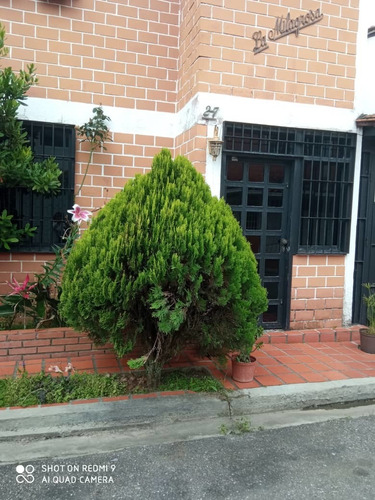 Imagen 1 de 17 de Townhouse Llano Alto Urb San Francisco