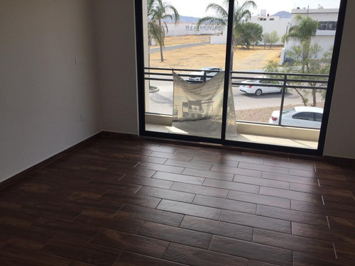 Imagen 12 de 28 de Casa Con Jardin Y Terraza Real De Juriquilla