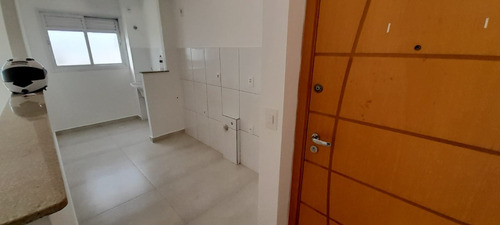 Residencial Plaza De Espanha Ii - Utinga - Av. Utinga - Apartamento Reformado