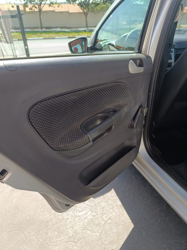 Volkswagen Gol 1.0 Trendline Total Flex 5p