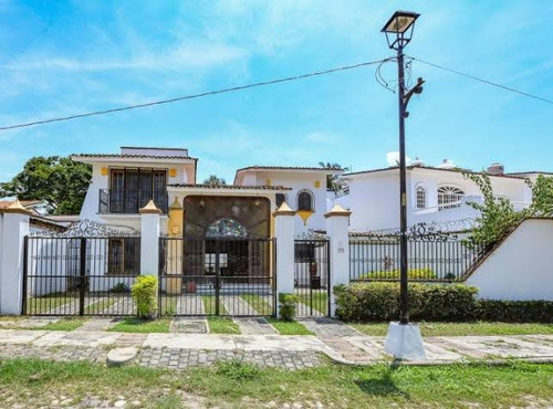 Oportunidad En Col. Gavitas