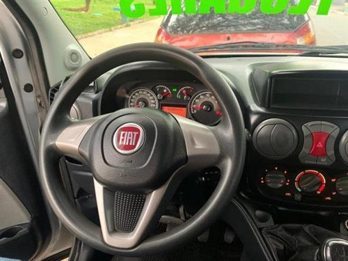 Fiat Doblò Essence 1.8 Flex 16v 7 L Manual Impecável