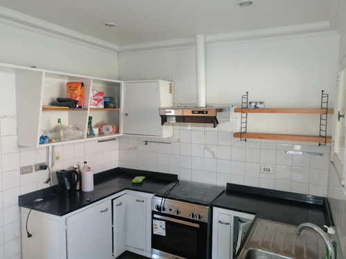 Avenida España, Casa Un Pisos, Aislada, Excelente Ubicación