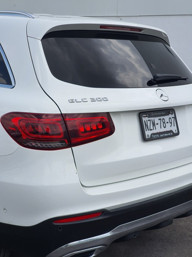 Imagen 9 de 15 de Mercedes-benz Clase Glc 2020 2.0 300 Off Road At
