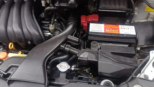Nissan Tiida 1.8