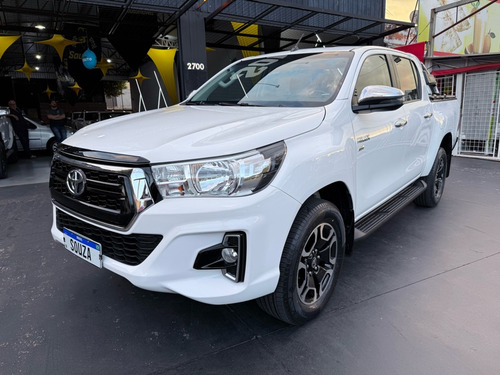 Toyota Picape Cabine Dupla Toyota Hilux Cabine Dupla 2.7 SR CD 4x2 (Flex) (Aut)