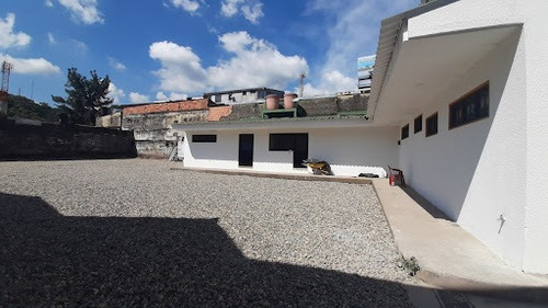 Imagen 7 de 14 de Locales En Arriendo La Grama 1063-265