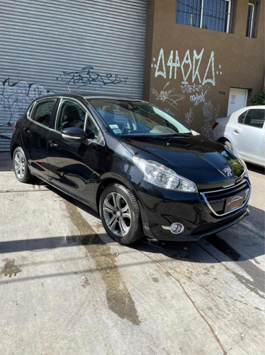 Peugeot 208 1.6 Feline 2013