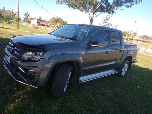 Imagen 1 de 7 de Vendo Amarok Highline 4x2 Manual Año 2017